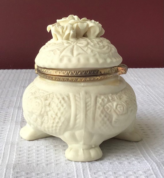 Vintage Porcelain & Brass Monochrome Trinket Box … - image 3