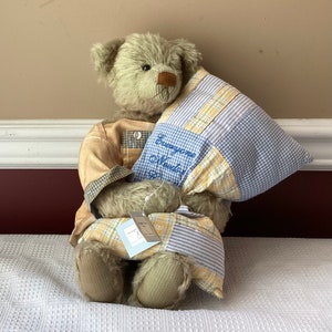 VTG Ashton-Drake Galleries “Cuddles” Plush Bear by Lenore DeMent #1390, 2000