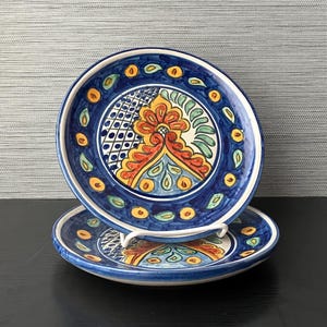 Pair Vintage Mexican Talavera Hand-painted Ceramic Pottery Plates Decor, 8&quot; W