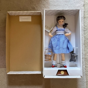 VTG Rare Musical Franklin Heirloom Dolls , Dorothy Wizard of Oz + Box, 18&quot;
