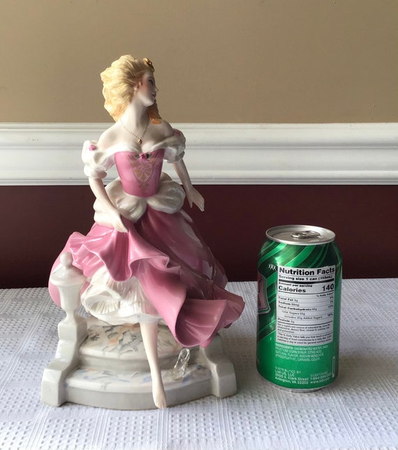 Vintage Franklin Mint Fine Porcelain Cinderella Figurine - Etsy