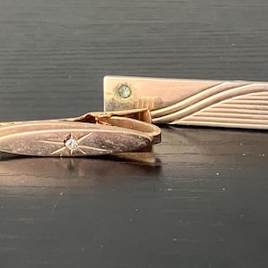 Lot Of 2 Vintage Gold Tone Men’s Tie Clip/ Tie Bar/ Vintage Men’s Accessories