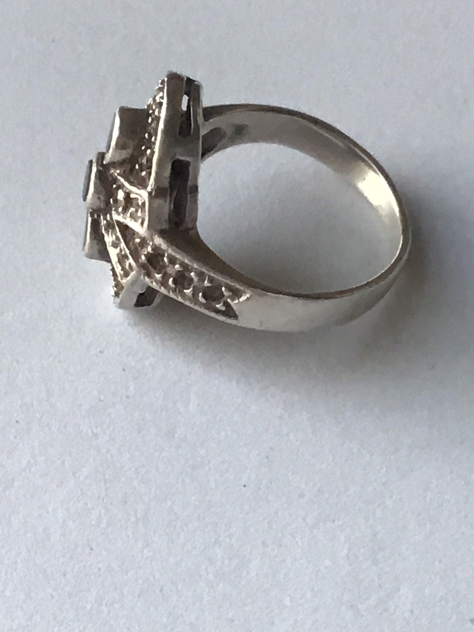 Bague Ancienne En Argent Massif Avec Pierre Noire - Taille 54, Style Sertie Et Vintage