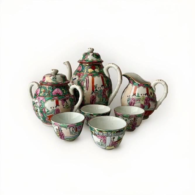 VTG 9-piece Chinese Porcelain Rose Medallion Tea Set, Service for
