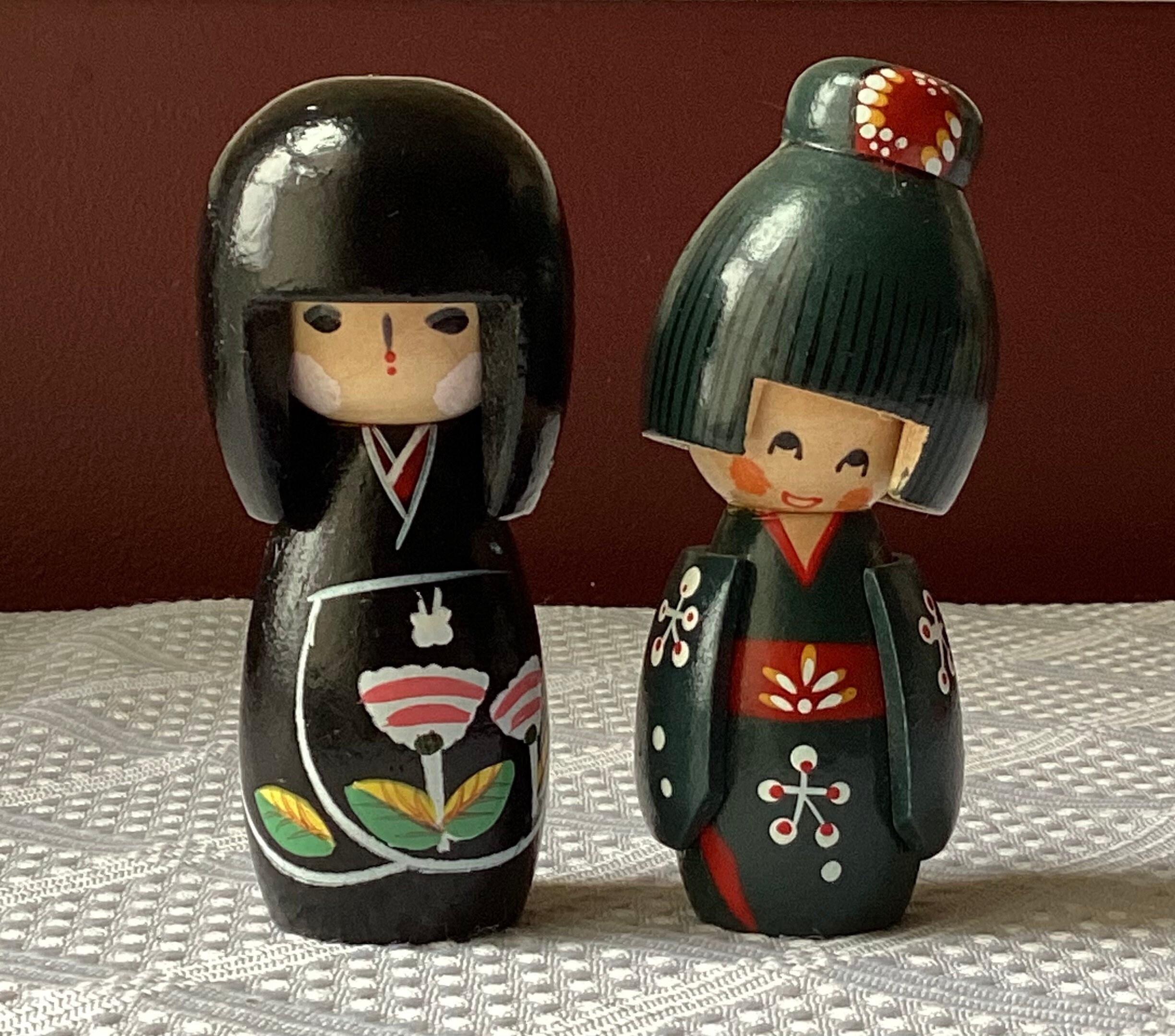 Lot of 2 VTG Japanese Wooden Kokeshi Girl Dolls in Black Dress