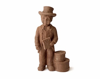VTG 1993 Pecan Resin Figurine, “American Boy”, Decor for Indoor/ Outdoor
