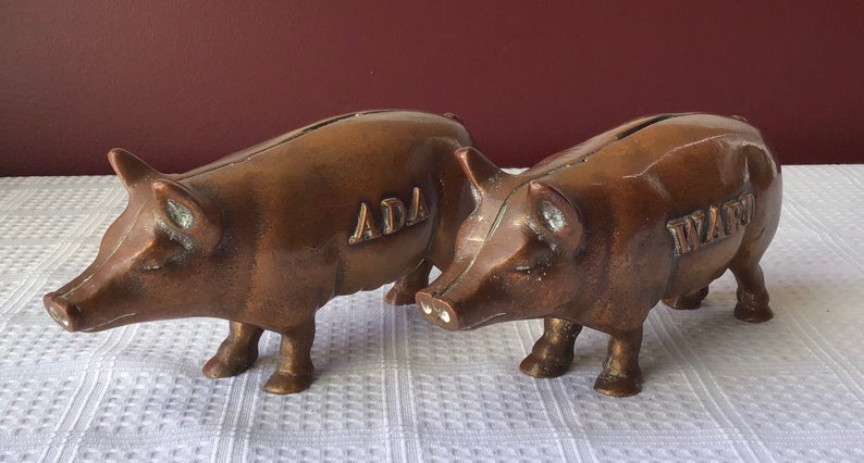 Pair Of shops Vintage/ Antique Cast Copper Pig Coin Banks/ Piggy Banks (ADA, WARD)