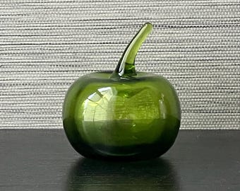 Vintage Green Glass Apple Figurine/ Glass Fruit/ Apple Paperweight