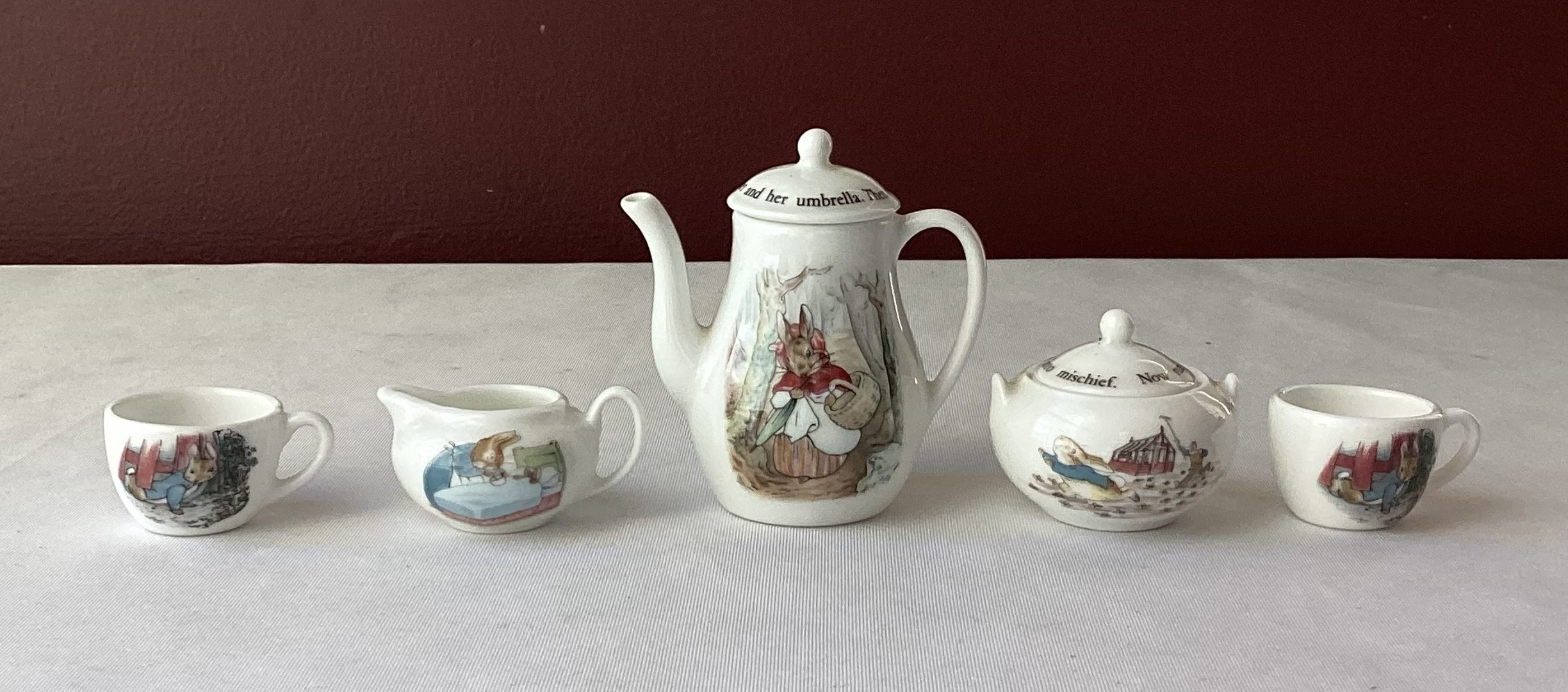 Vintage 1983 Wedgwood Mini Peter Rabbit Bone China Coffee Set, 9