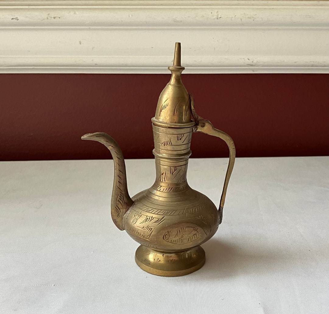 2025人気特価 Decorative Small Vintage Turkish Figurine Pot Coffee Brass アクセサリー