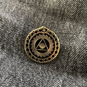 Tercer Ojo - Pin Ouroboros /Tercer Ojo/ Serpiente/ Estrellas y Cuervo/ Alquimia