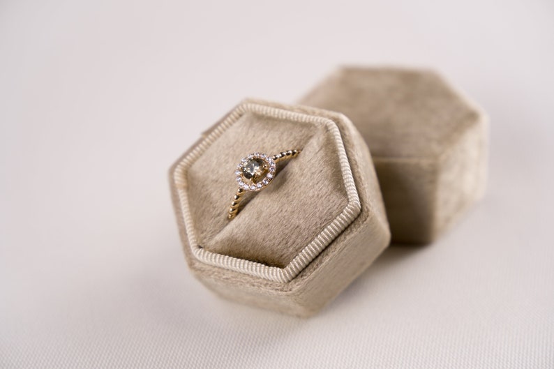 Wedding Velvet ring box Hexagonal ring box Gift Akaroa beige Velvet box