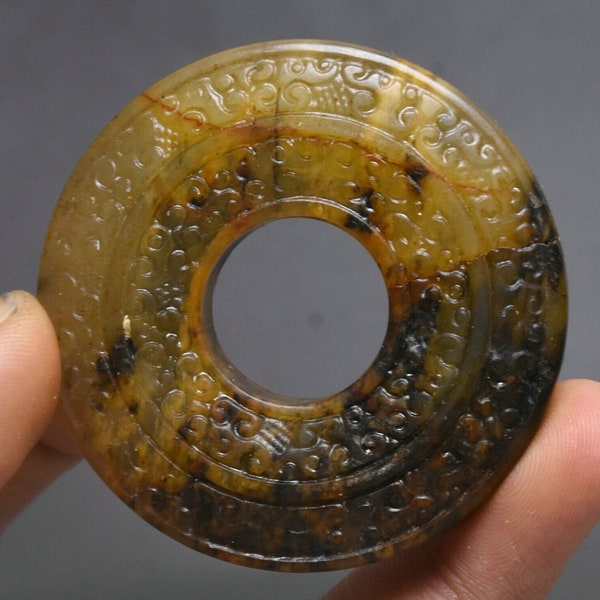 Old jade pendant. Han Dynasty