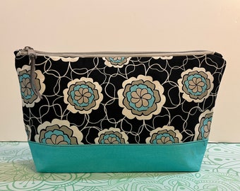 Floral Cotton Cosmetic Bag: Handmade Zipper Pouch