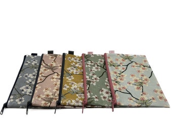 Small cosmetic bag/cosmetic bag/bag organizer/passport document bag/mobile phone bag made of oilcloth with cherry blossoms