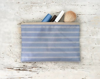 Small beach bag/cosmetic bag/bag organizer/document case for passport/mobile phone case made of oilcloth, blue and beige