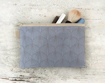 Small cosmetic bag/cosmetic pouch/bag organizer/document case for passport/mobile phone case made of waxed canvas