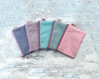 Small bag - purse - wallet - coin pouch - soap bag - wet bag - bag organizer - case - floral oilcloth bag