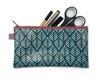 Pencil case - pencil case - pencil case - case for pens made of oilcloth