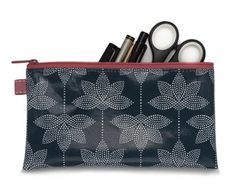 Pencil case - pencil case - pencil case - pencil case - case for pens made of oilcloth or cosmetic bag