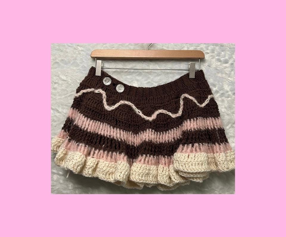 Vintage✨Crochet Remake Wrap Skirt Vintage✨Crochet Remake Wrap Skirt