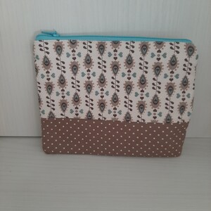 cosmetic bag image 1