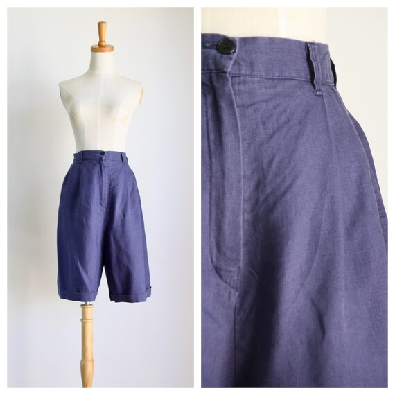 Blue linen shorts. High waist ladies shorts. 60s B