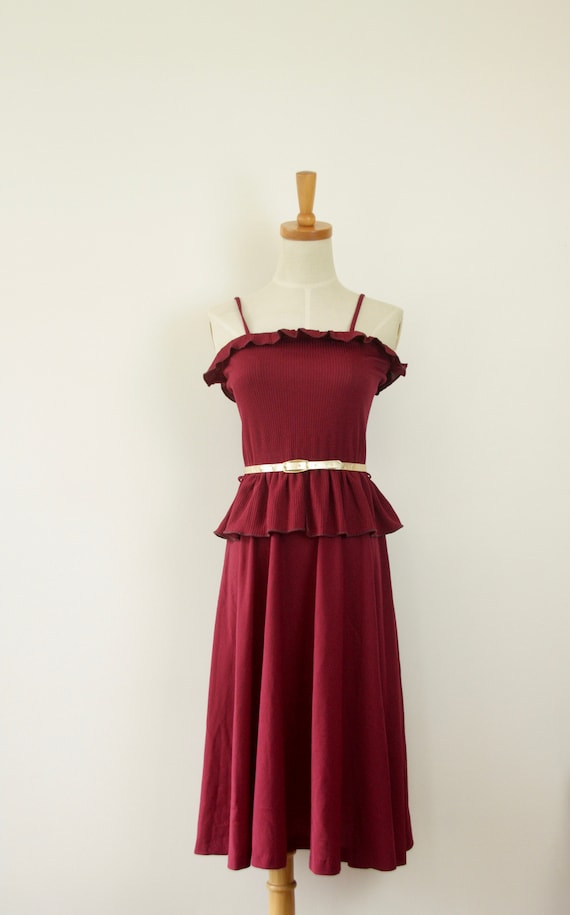 70s Burgundy summer dress. 1970s ruffle dress. Red