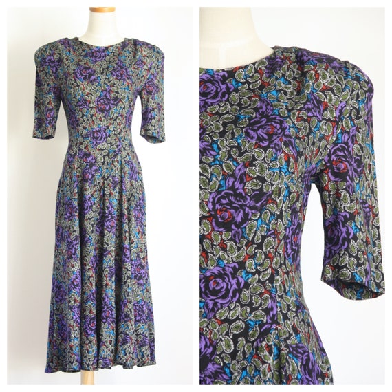 80s does 40s dress. Black floral rayon dress. 40s