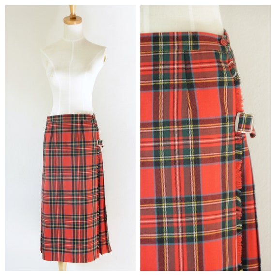 Vintage red wool tartan skirt. Red pleated tartan