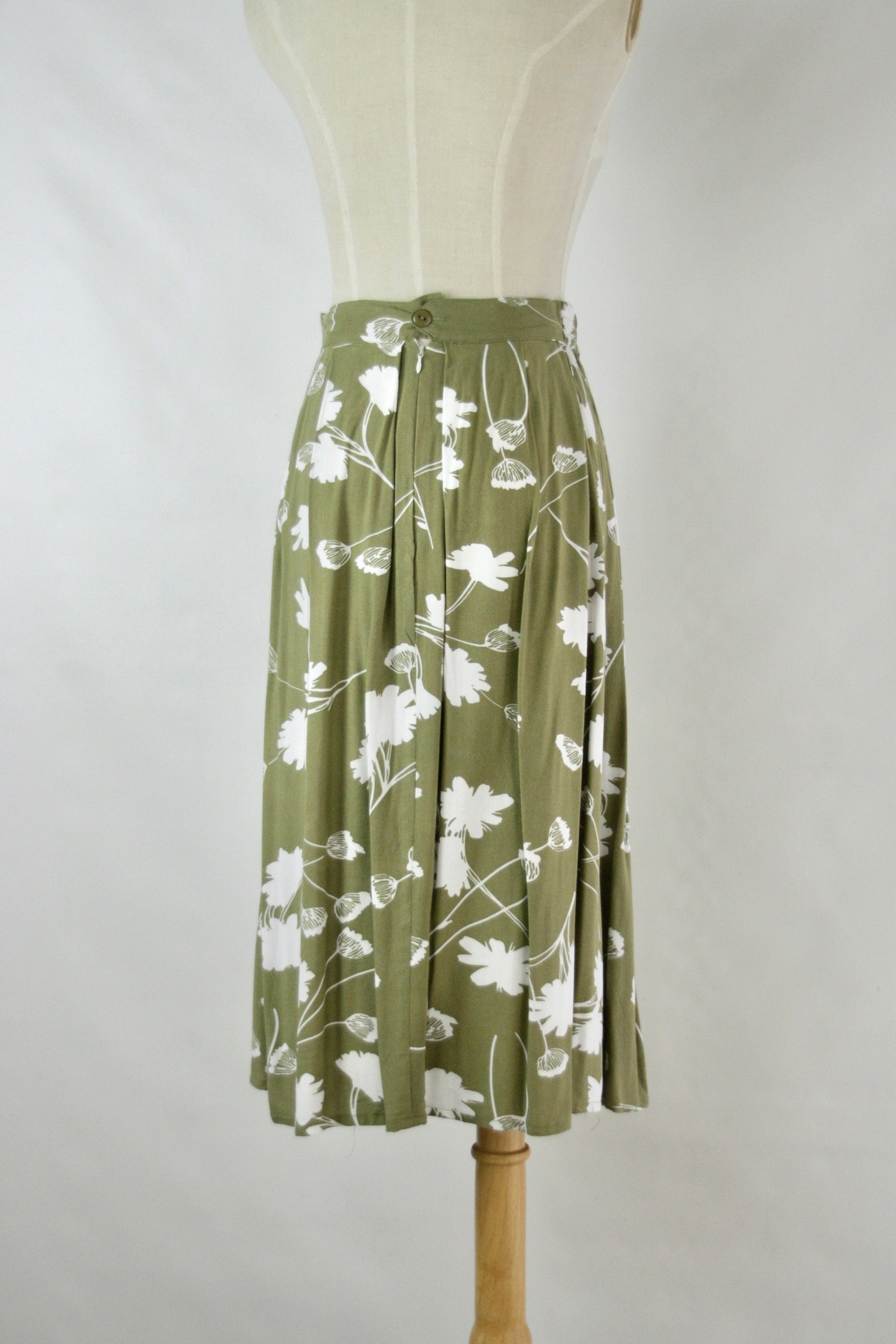 Olive green floral midi skirt. Pleat green summer skirt. Khaki Etsy