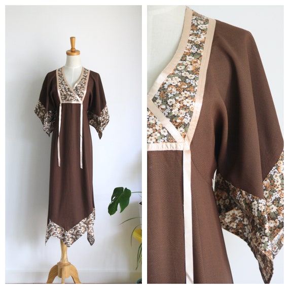 Vintage 70s brown hippy dress. Brown handkerchief