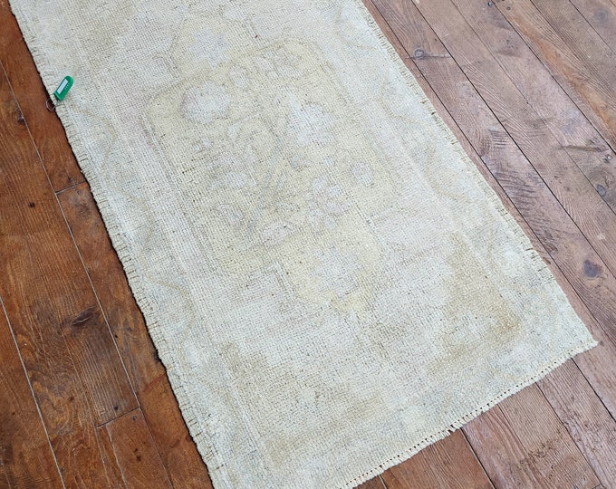 2x3 turkish doormat rug, oushak doormat rug, anotolia doormat rug, bedroom doormat rug, handmade doormat rug, entry way doormat rug