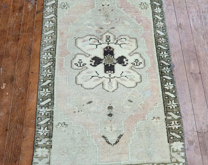 2x3 doormat rug, turkish doormat rug, oushak doormat rug, anotolia doormat rug, bedroom doormat rug, kitchen doormat rug, handmade doormat