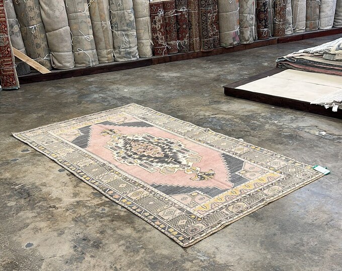 5x7 feet turkish village rug saloon rug rea rug terrace rug  washale rug handmade  terrace rug ofiice rug oriental rug muded rug
