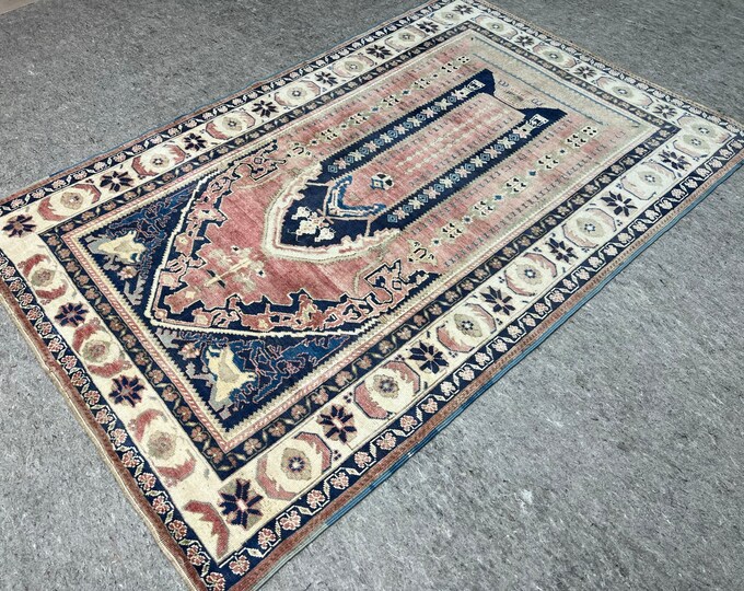 5X7.7 turkish  rug, anotolia area  rug, bedroom area rug, oushak vintage  rug,anatolia handmade faded washale vintage rug. oushak handmade