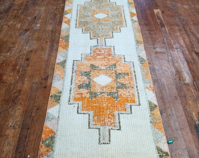 3x10 turkish runner rug, oushak runner rug, anotolia runner rug, bedroom runner rug, kitchen runner rug, entry way runner rug