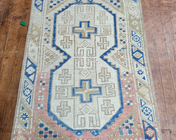 2x4 mini area rug, turkish area rug, anotolia area rug, bedroom area rug, kitchen area rug, handmade area rug, oushak area rug