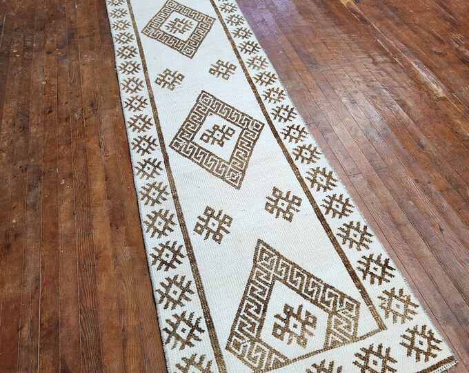 3x12 runner rug, turkish runner rug, oushak runner rug, anotolia runner rug, kitchen runner rug, entry way runner rug, handmade runner rug