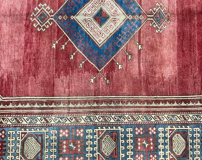 Antique Turkish Rug – One-of-a-Kind Handmade Piece, 8x10 ft – Timeless Beauty, Red Pastel, Shiny Wool,