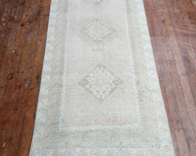 3x6 runner rug, turkish runner rug, oushak runner rug, anotolia runner rug, kitchen runner rug, handmade runner rug, entry way runner rug