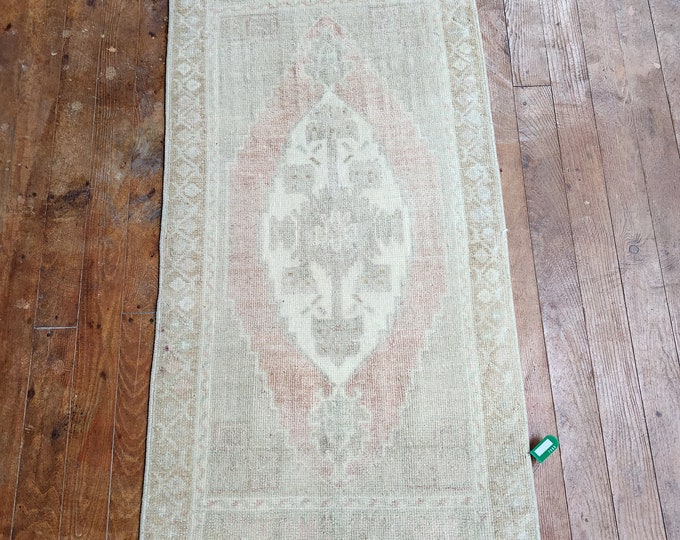 2x4 turkish doormat rug, oushak doormat rug, anotolia doormat rug, bedroom doormat rug, kitchen doormat rug, entry way doormat rug
