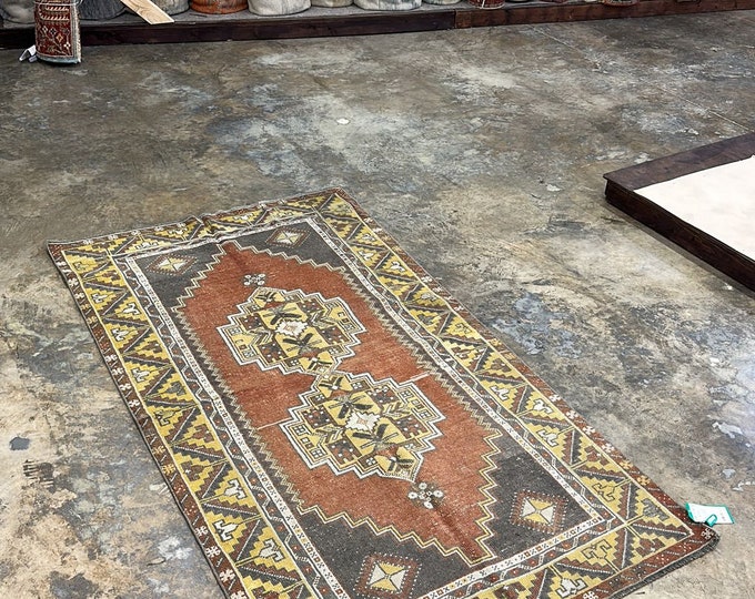 4x7 FT Hand woven unigue area turkish rug, washed rug, faded rug, anatolia rug, livingroom rug, office rug, terrace rug, floor rug, area rug