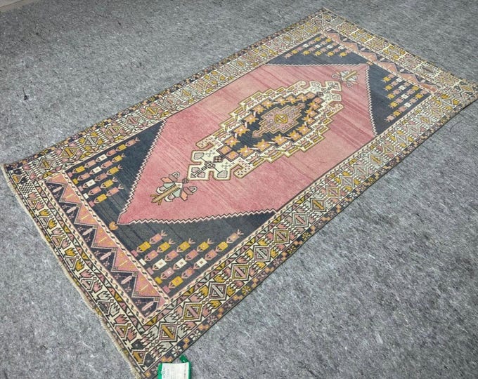 Vintage Pink & Tan Turkish Rug 5x8 - Soft and Faded Look, Boho Chic Wool Rug for Cozy Living Spaces, Small Area, Kidsroom, Entryway