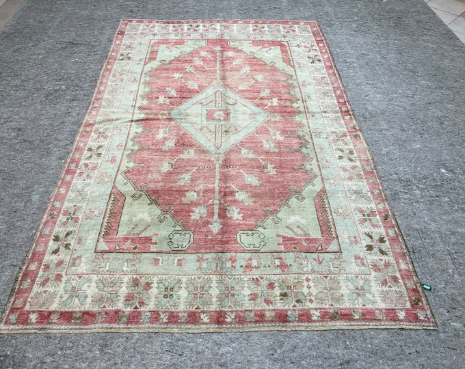 5.5x8.7red colors handmade rug, wash  rugs, oushak faded rugs, oriental area rugs, Accent kitchen rugs, anatolian small rug,