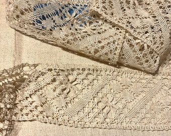 Antique bobbin lace, France, linen lace, 7 cm wide, finely woven