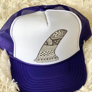 Single Fin Longboard Trucker Hat Purple- Zen Doodle Art Unisex Snapback