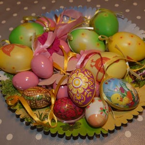 Vintage EASTER eggs Easter bush decoration colorful Easter eggs plastic egg tree Easter bush Easter decoration retro 70s Easter decorations Easter eggs 70ies