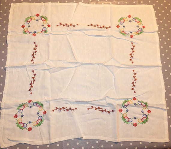 ヴィンテージ 刺繍テーブルクロス すいせんとひよこ イースター 新品未