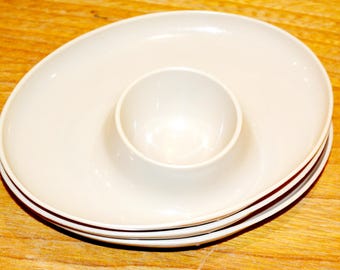 ヴィンテージプラスチック製エッグカップ、1970年代、ベージュ、レトロ